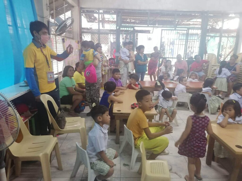 Feeding Program at  Brgy South San Jose, Molo Day Care, Molo, Iloilo City